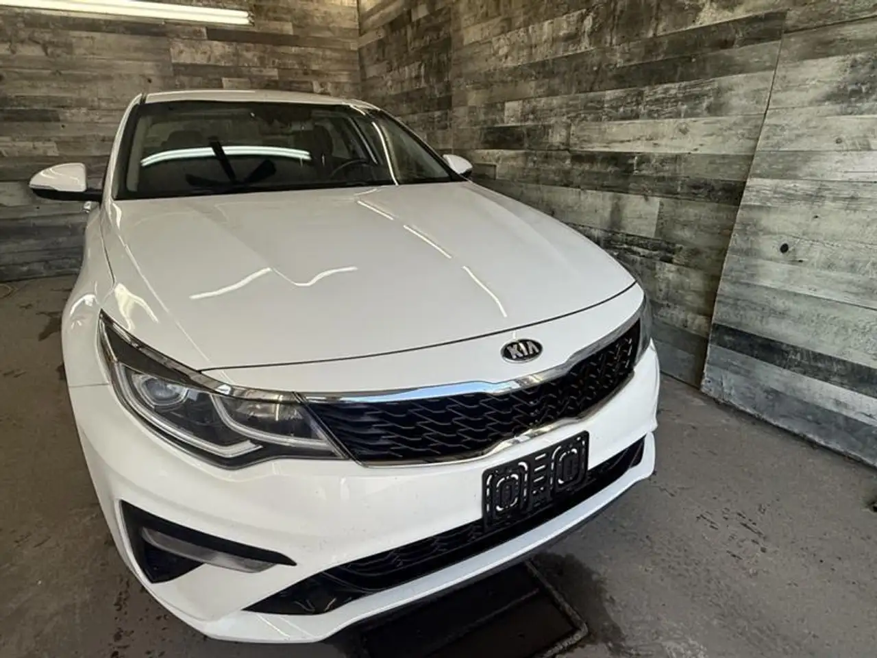 Kia Optima снимка Kia Optima