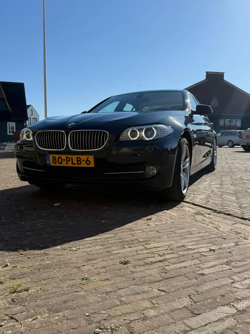 BMW 523 High Executive Zwart - 2