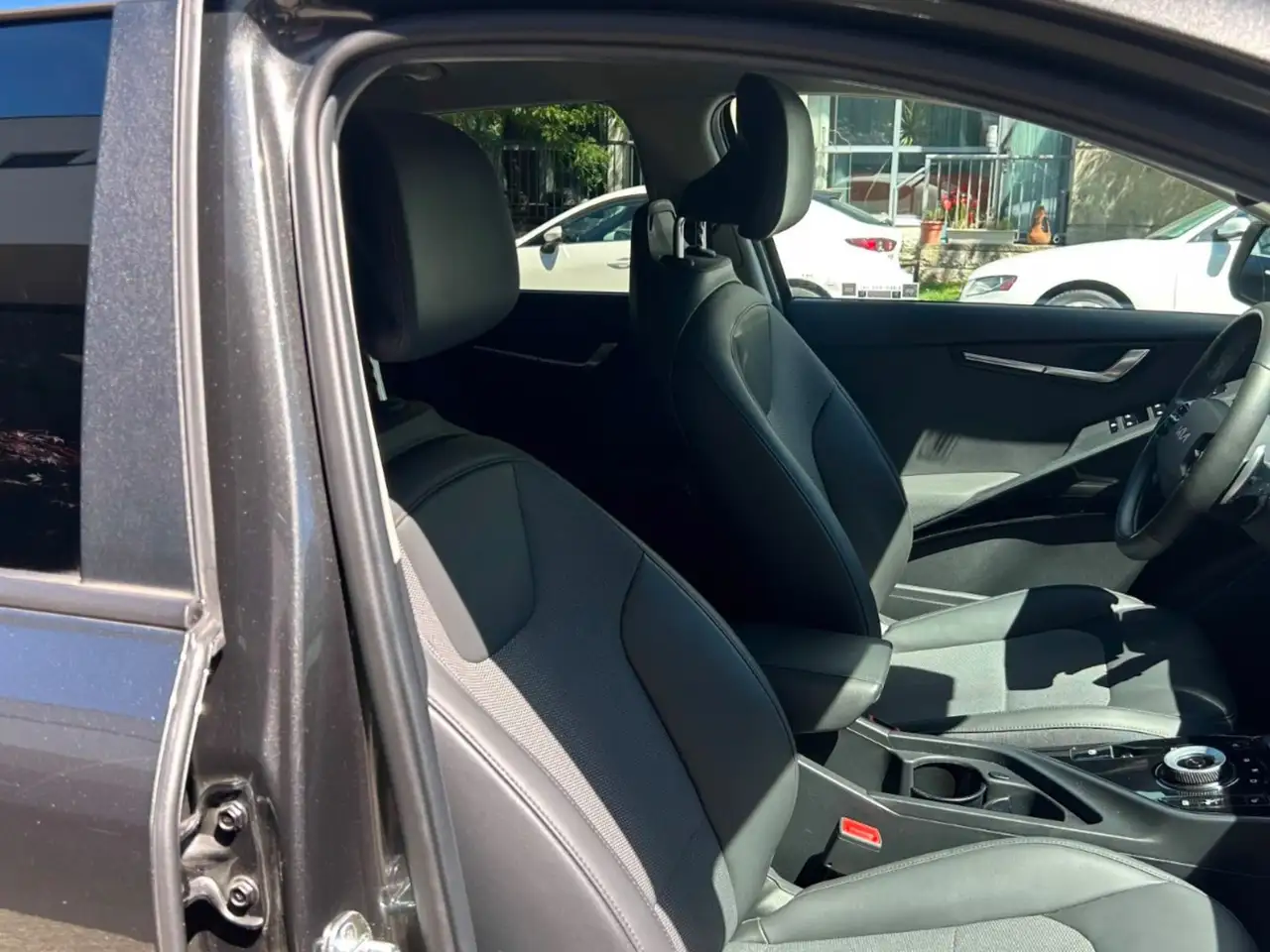 Kia Niro photo Kia Niro