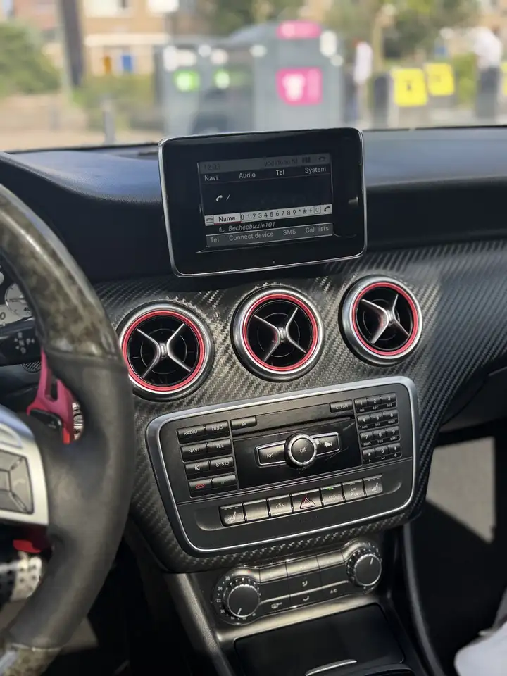 Mercedes-Benz A 200