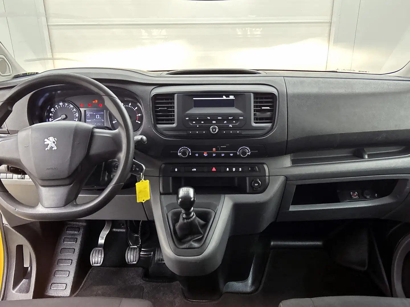 Peugeot Expert 2.0 HDI Euro6 123PK L2 Premium / 2xSchuifdeur / Tr Jaune - 2