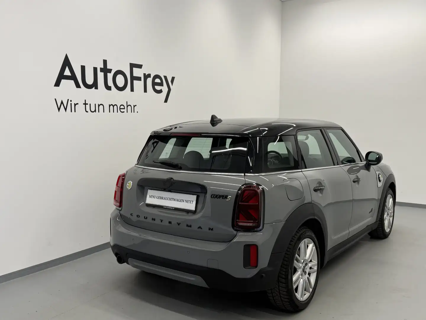 MINI Cooper Countryman Cooper Hybrid SE AL Grau - 2