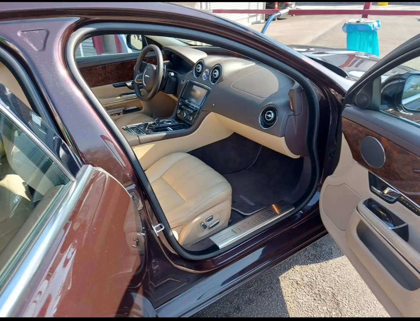 Jaguar XJ 3.0 V6 Diesel S Premium Luxury Kırmızı - 2