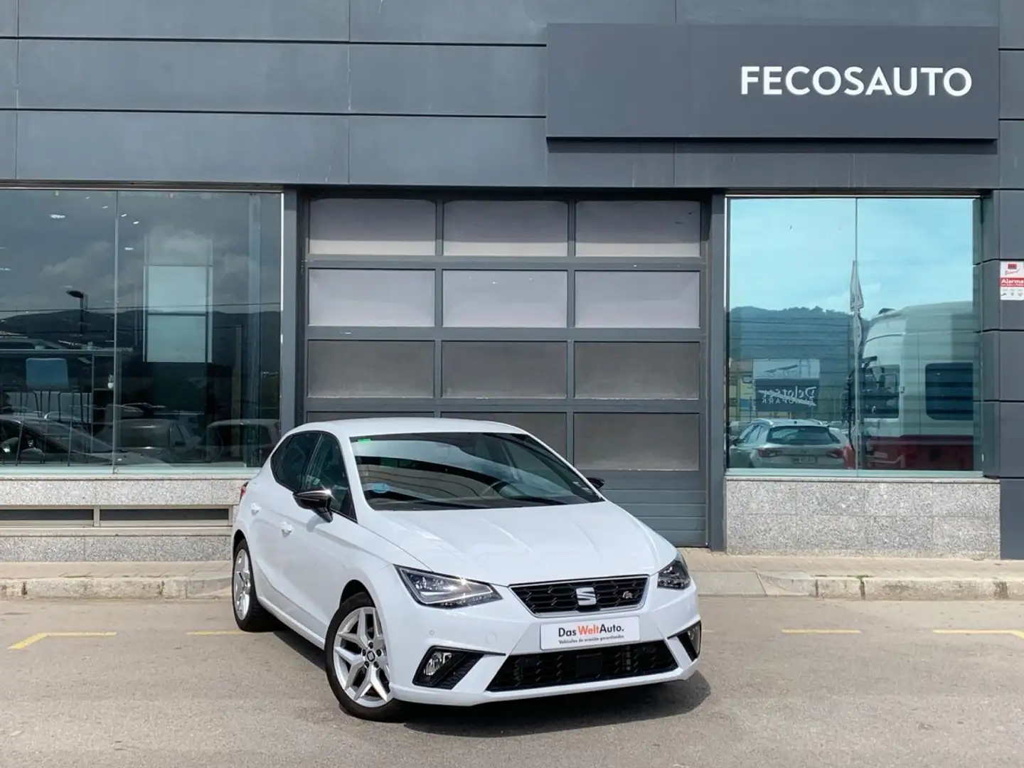 SEAT Ibiza 1.0 TSI 85kW 115CV DSG FR Plus Blanco - 1