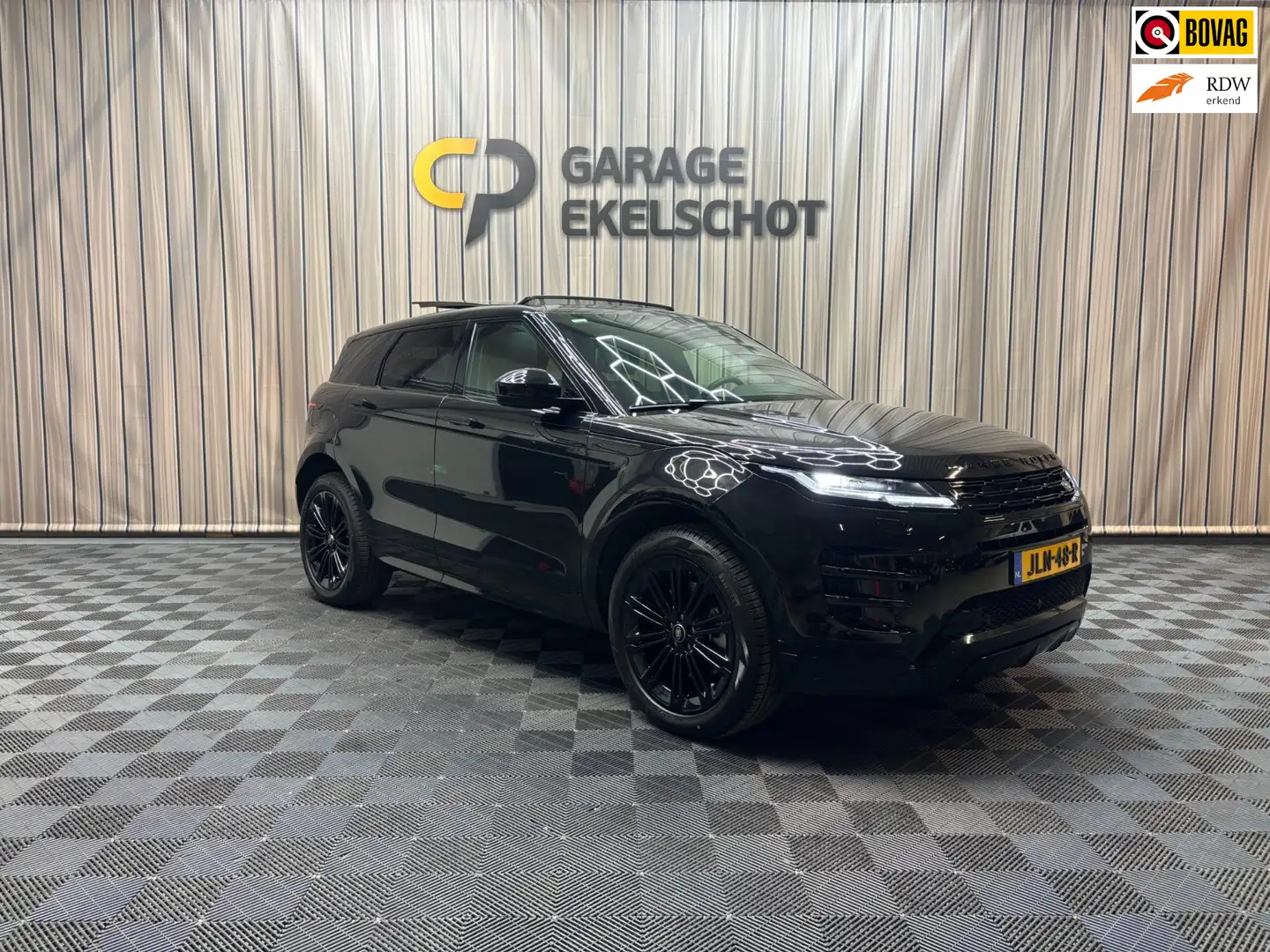 Land Rover Range Rover Evoque 1.5 P270e PHEV AWD Dynamic HSE|Pano|Carplay|Camera Zwart - 1