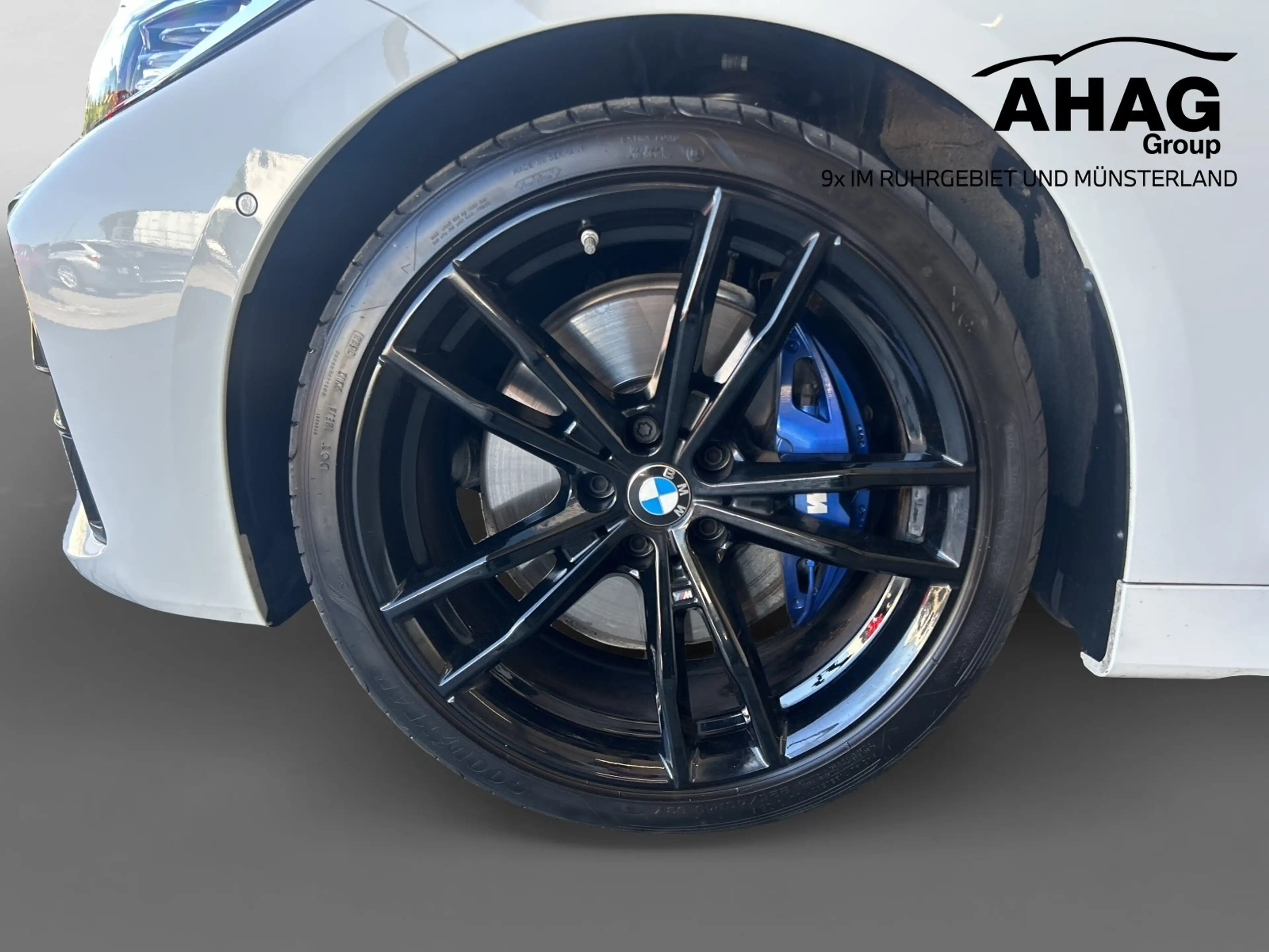 BMW 440 M440i xDrive Cabrio — photo 12