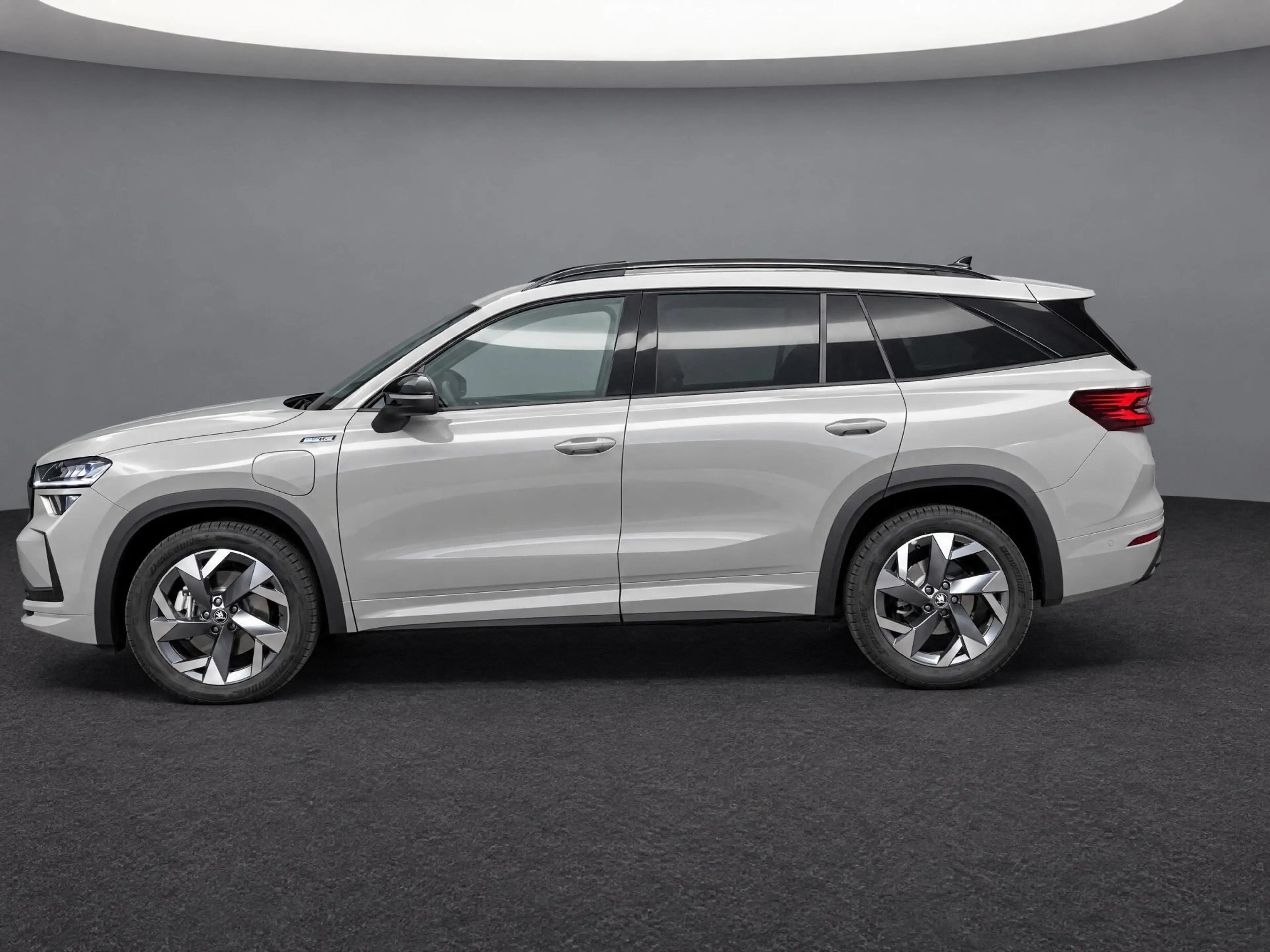 Skoda Kodiaq 1.5 TSI 204pk DSG PHEV Sportline Business · Panora — photo 4