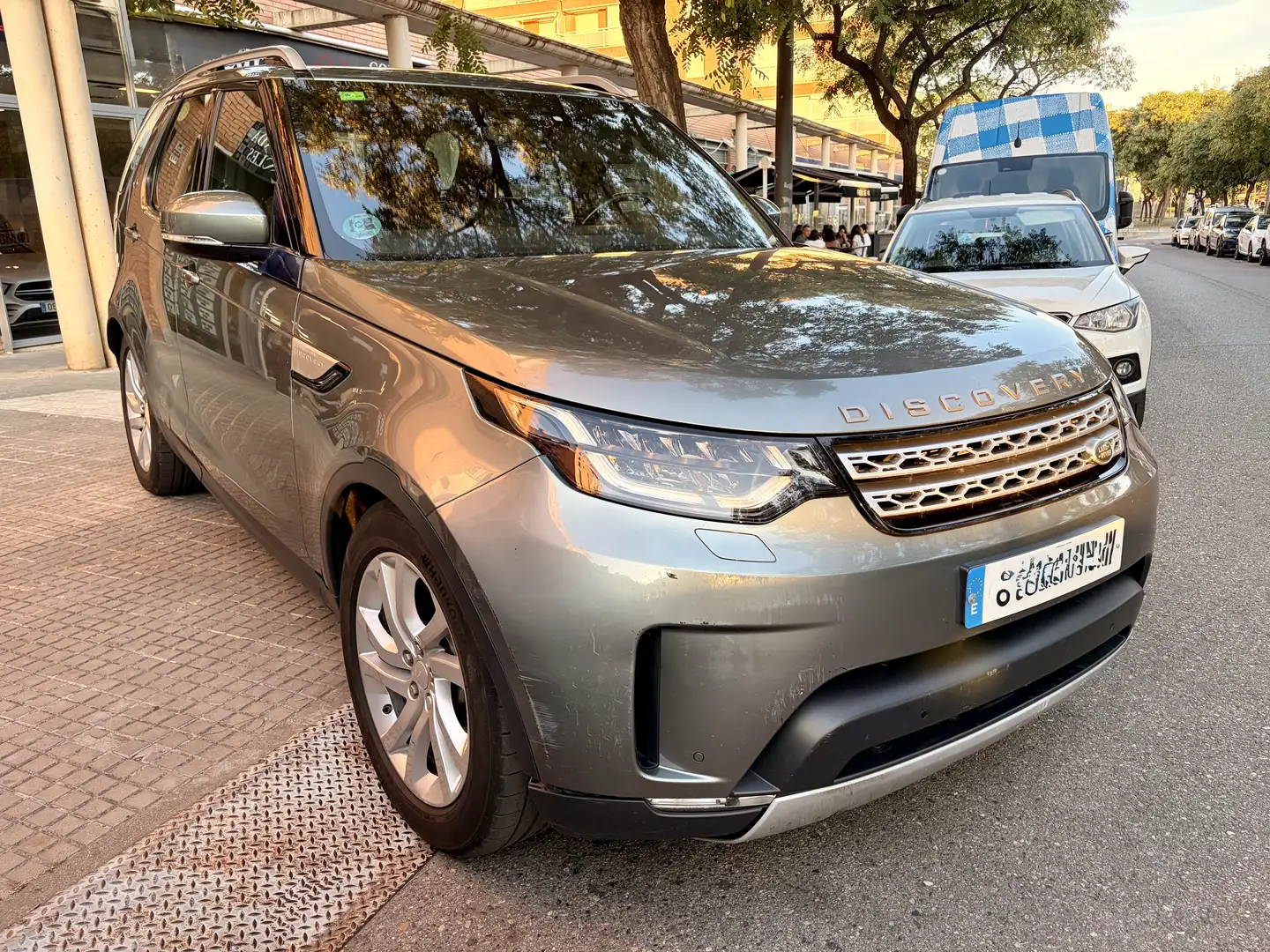 Land Rover Discovery Sport 2.0TD4 HSE 4x4 Aut. 180 - 2