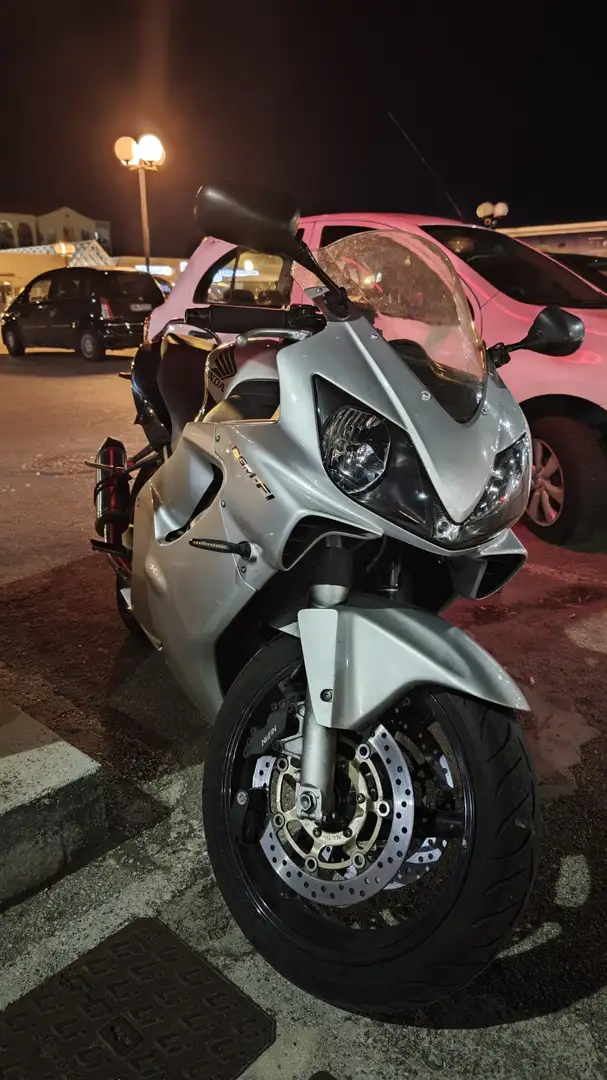 Honda CBR 600 F Šedá - 1