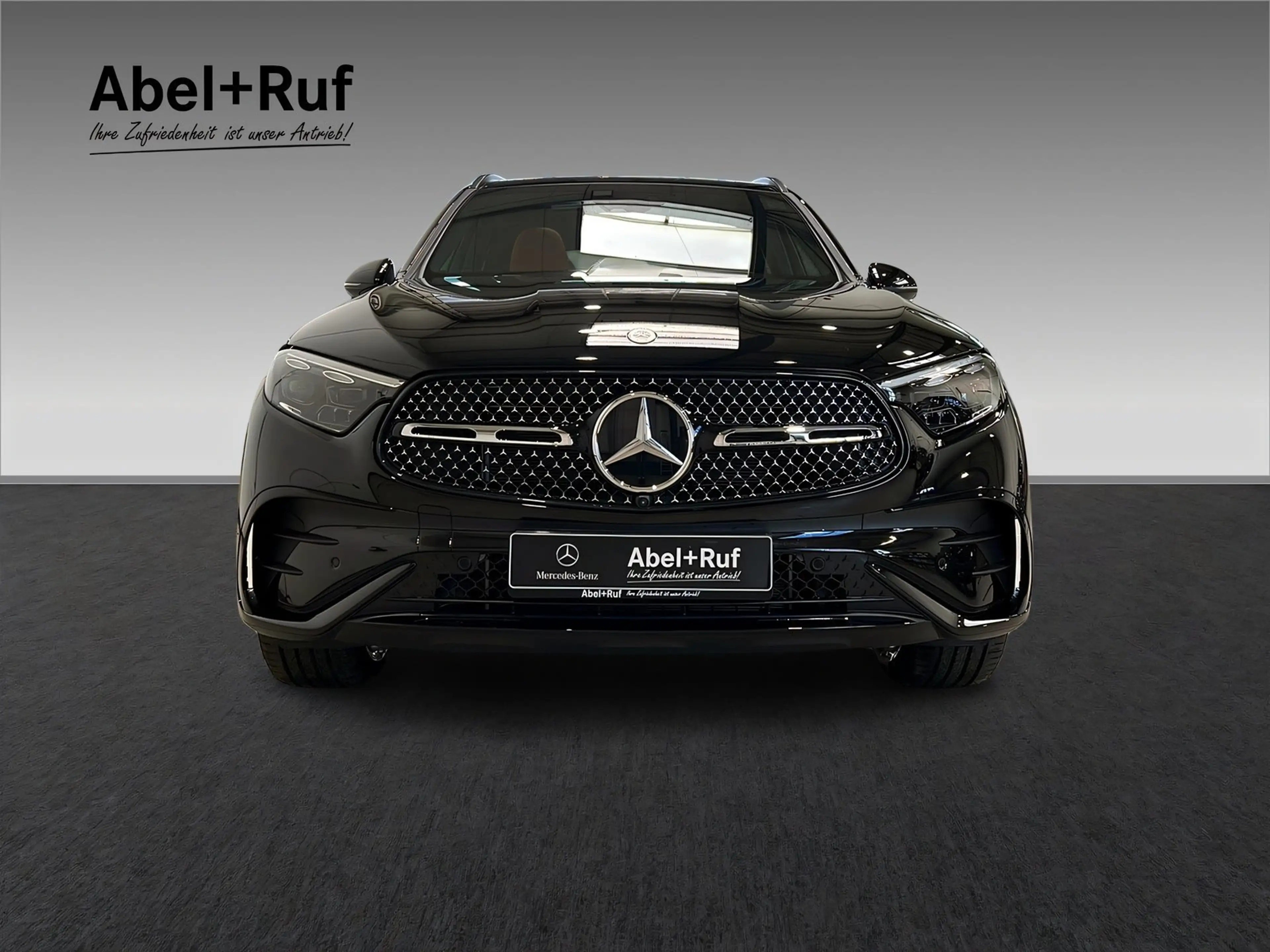 Mercedes-Benz GLC 450 d 4M AMG+DISTR+NIGHT+Burme+Memo+AHK+360° — photo 2