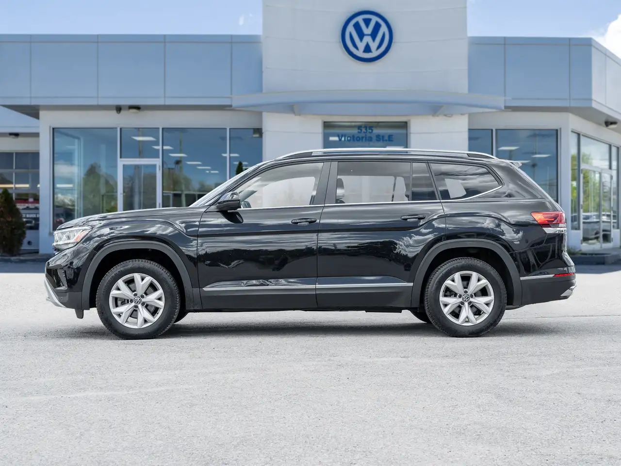Volkswagen Atlas photo Volkswagen Atlas