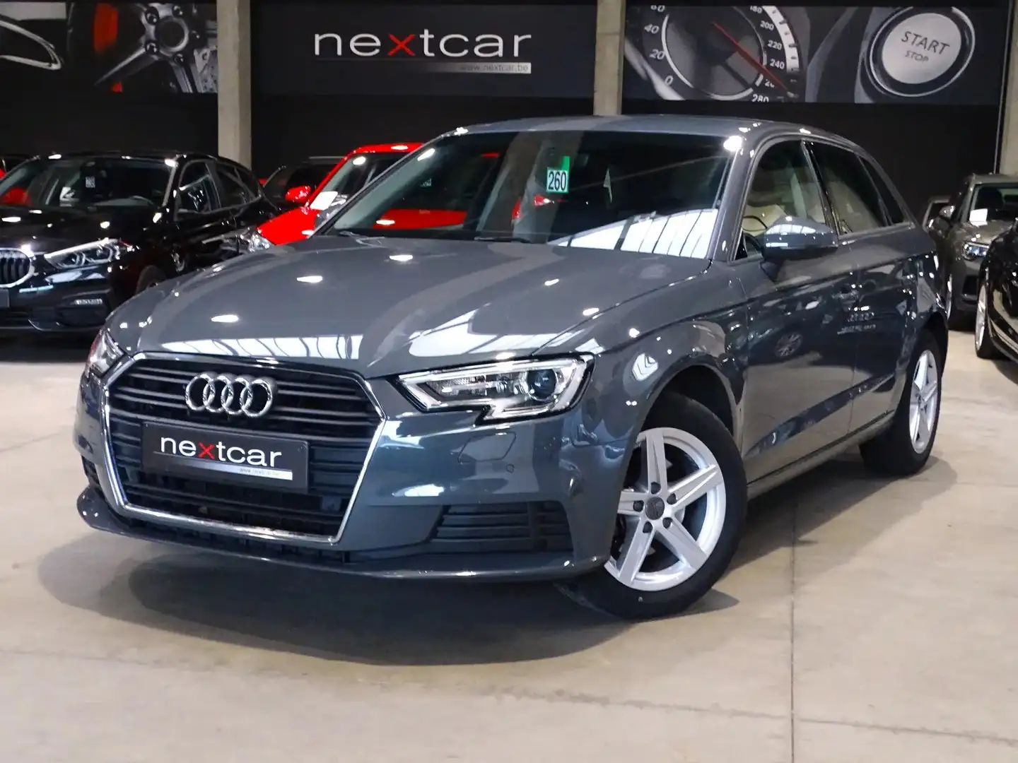 Audi A3 30TFSI Sportback *NAVI-XENON-CRUISE-EURO6dT* Grau - 1