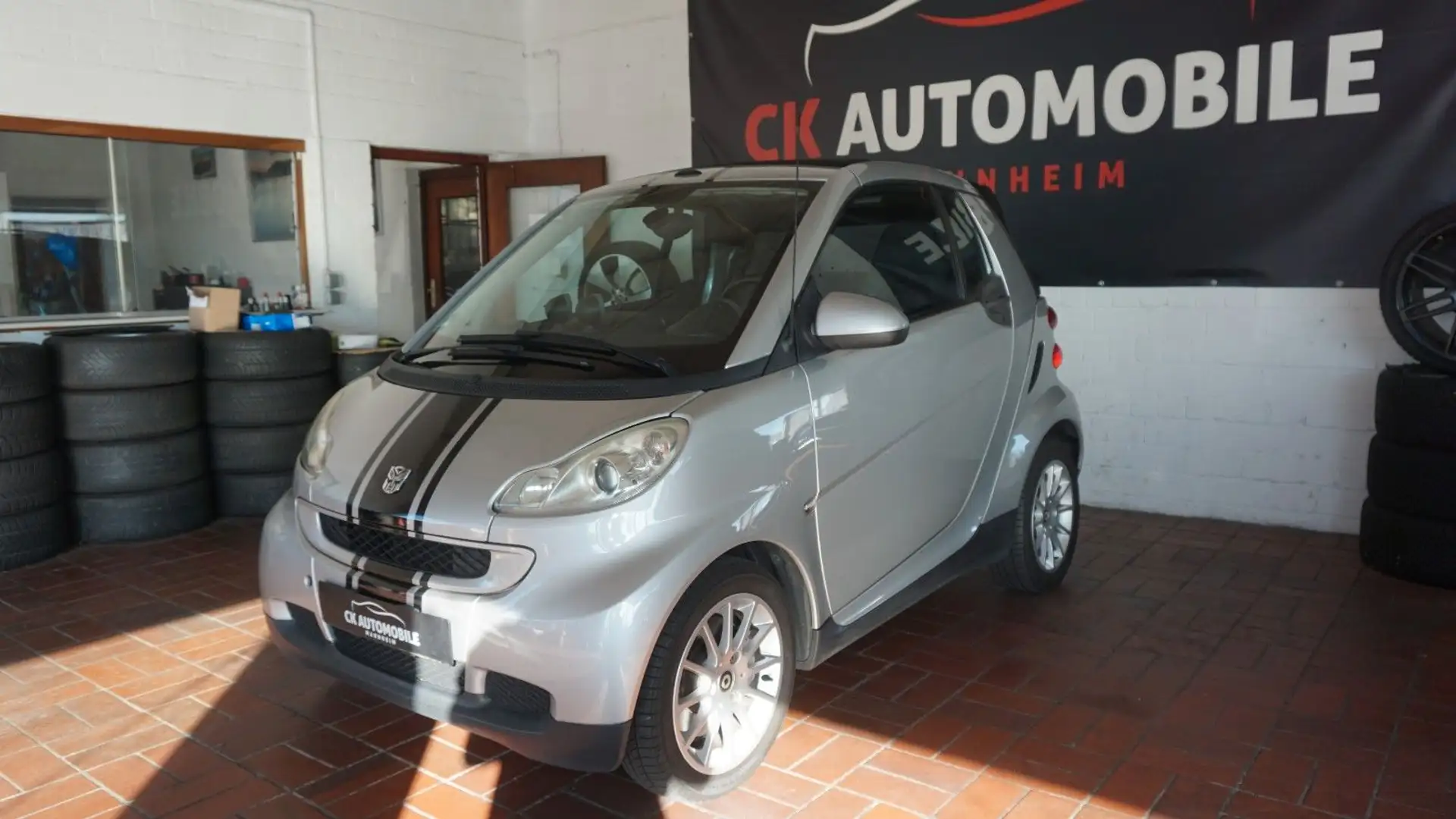 smart forTwo cabrio 84PS*SHZ*TÜV NEU*LEDER*KLIMA*TOP!! Silber - 2