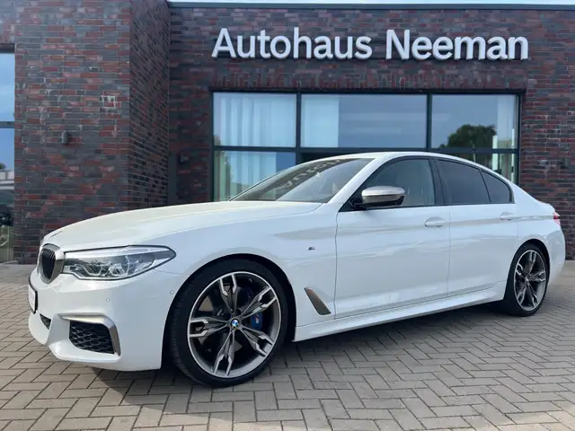 BMW 550 i xDrive*DISPLAY-KEY*DIGITAL-TACHO*LED*HUD*