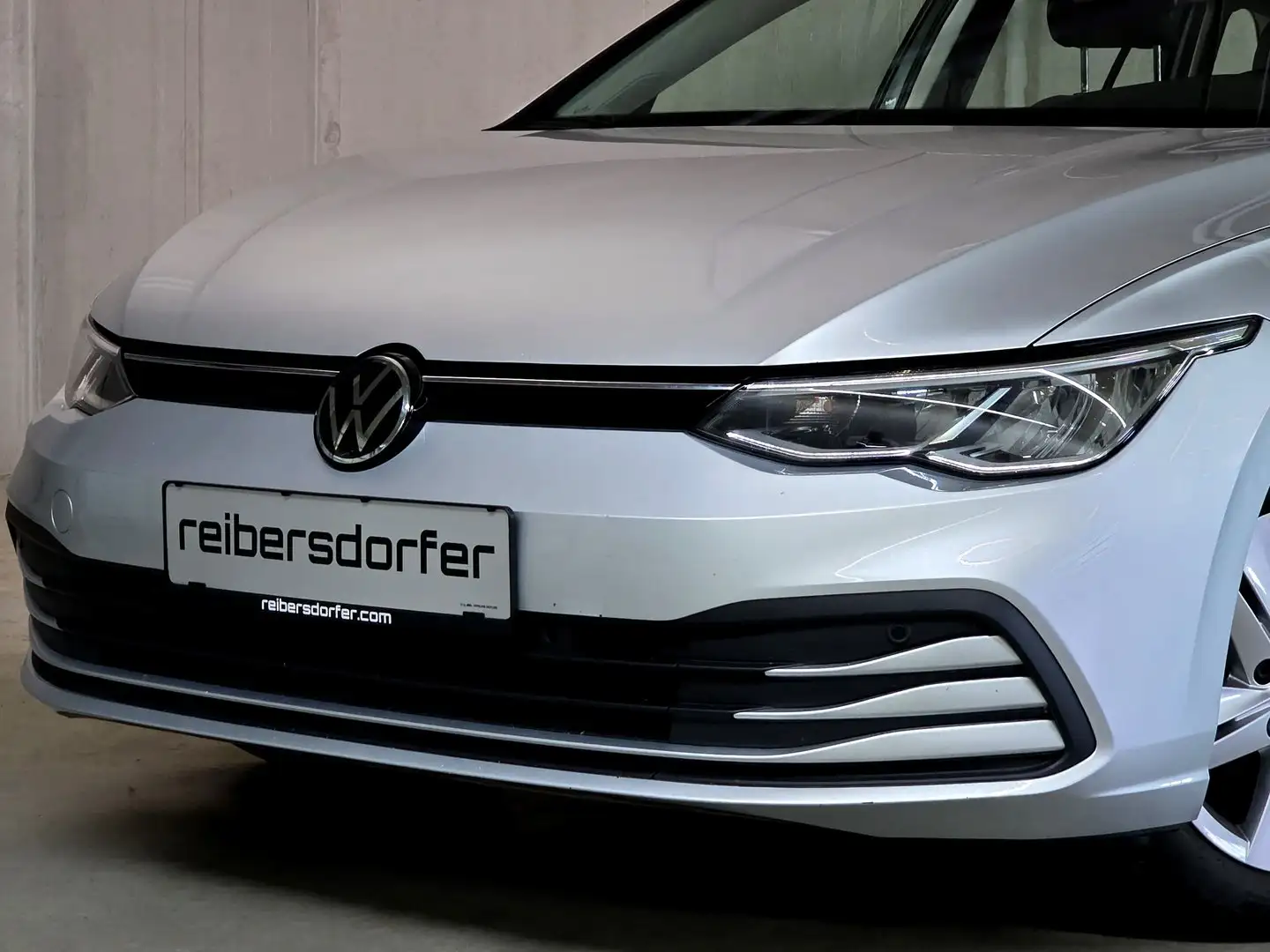 Volkswagen Golf Variant Life TDI Silber - 2