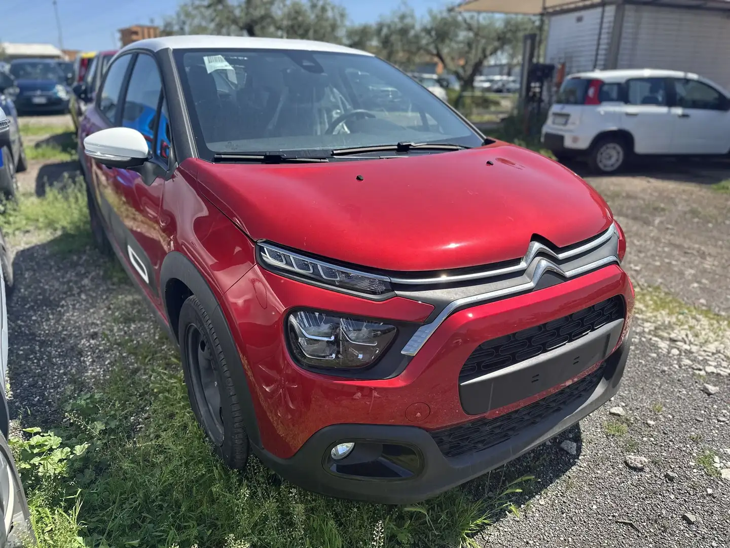 Citroen C3 PureTech 83 S&S Plus Rosso - 2