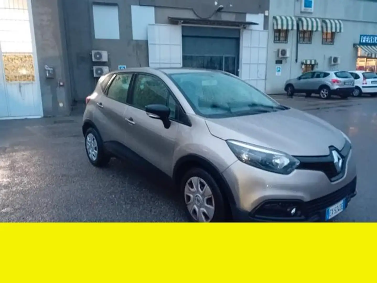 Renault Captur - 1