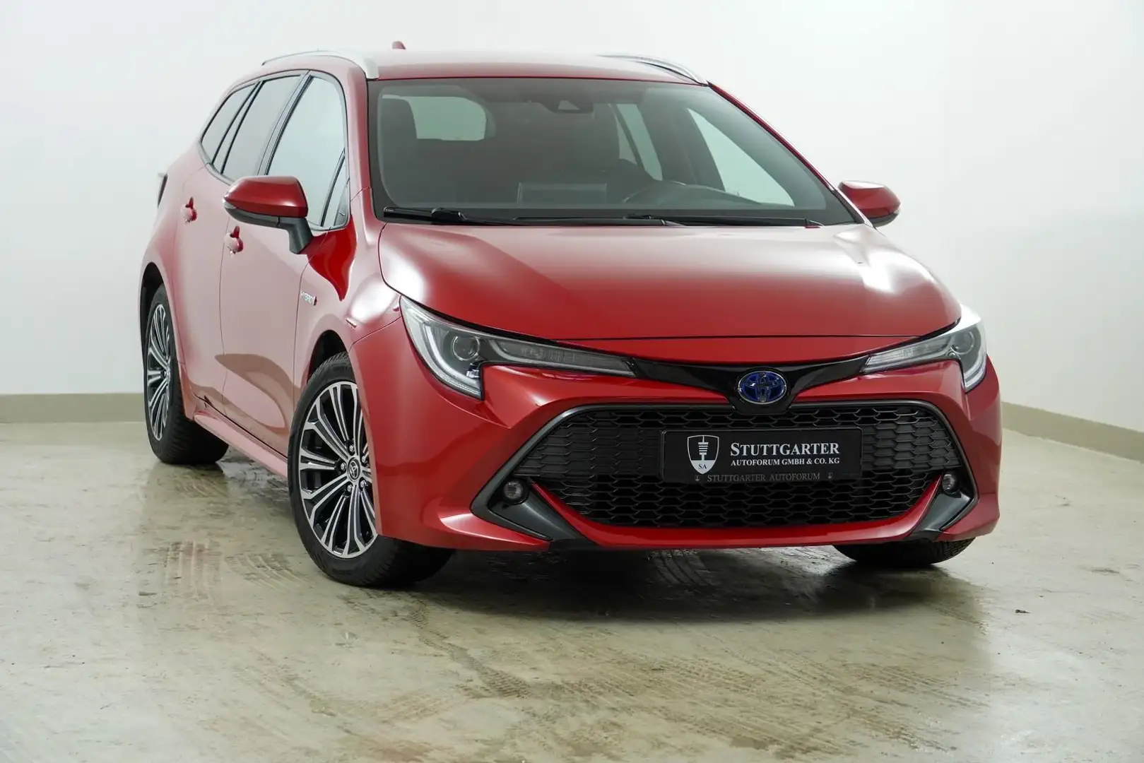 Toyota Corolla Touring Sport 1,8 Hybri Club ACC Kamera Rot - 1