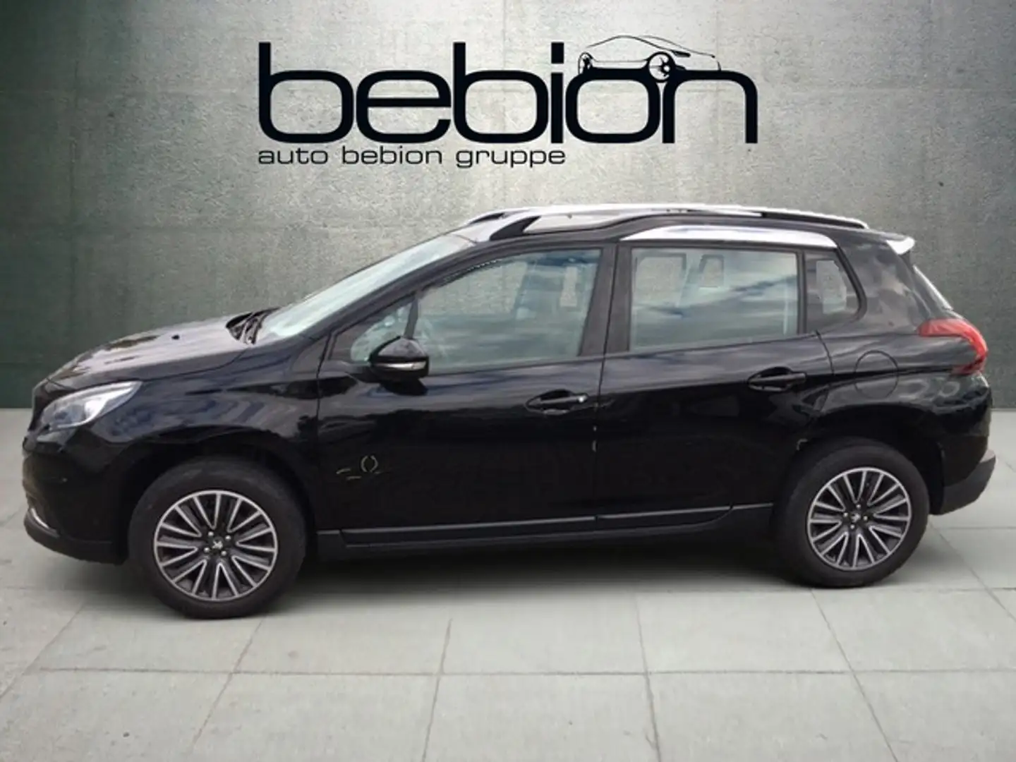 Peugeot 308 1.2 136 Allure ACC PDC Navi LED KeyLess Schwarz - 2