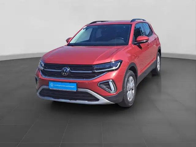 Volkswagen T-Cross view 2