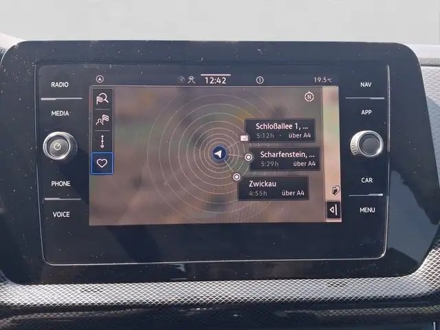 Volkswagen T-Cross view 15