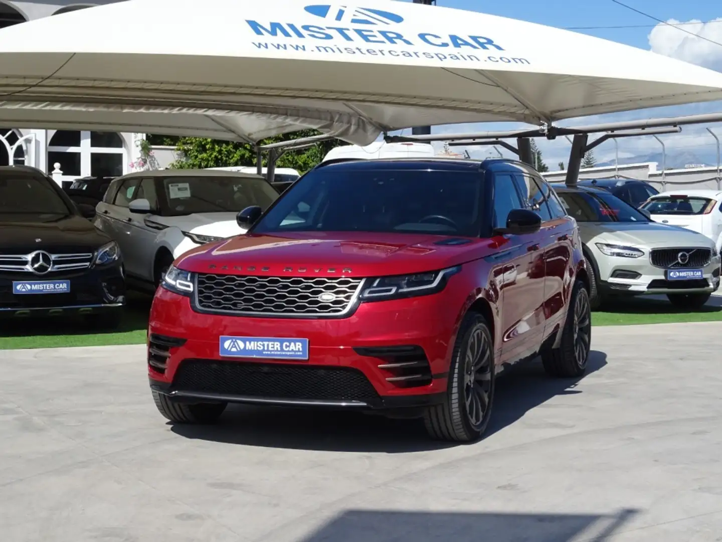 Land Rover Range Rover Velar 3.0D R-Dynamic S 4WD Aut. 300 Červená - 1