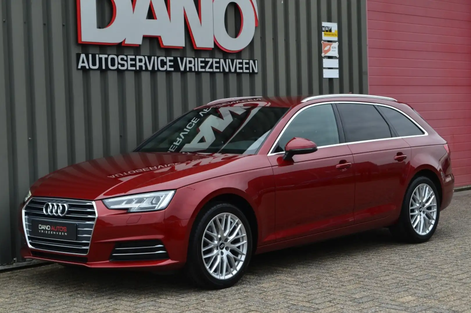 Audi A4 Avant 1.4 TFSI Sport Pro Line LED/Camera/Trekhaak Rouge - 1