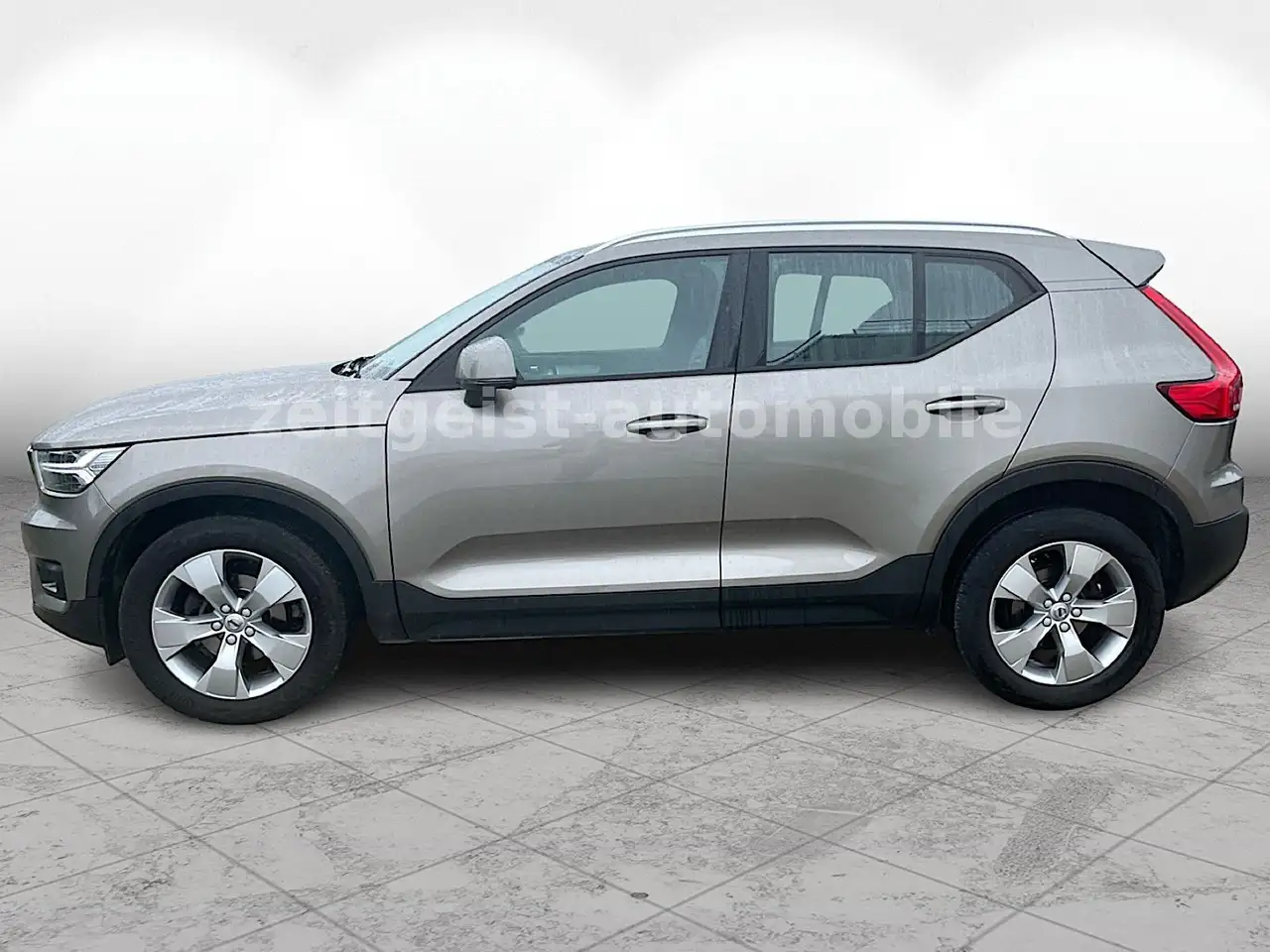 Volvo XC40 D3 Momentum Pro*1.HAND*, миниатюра 4
