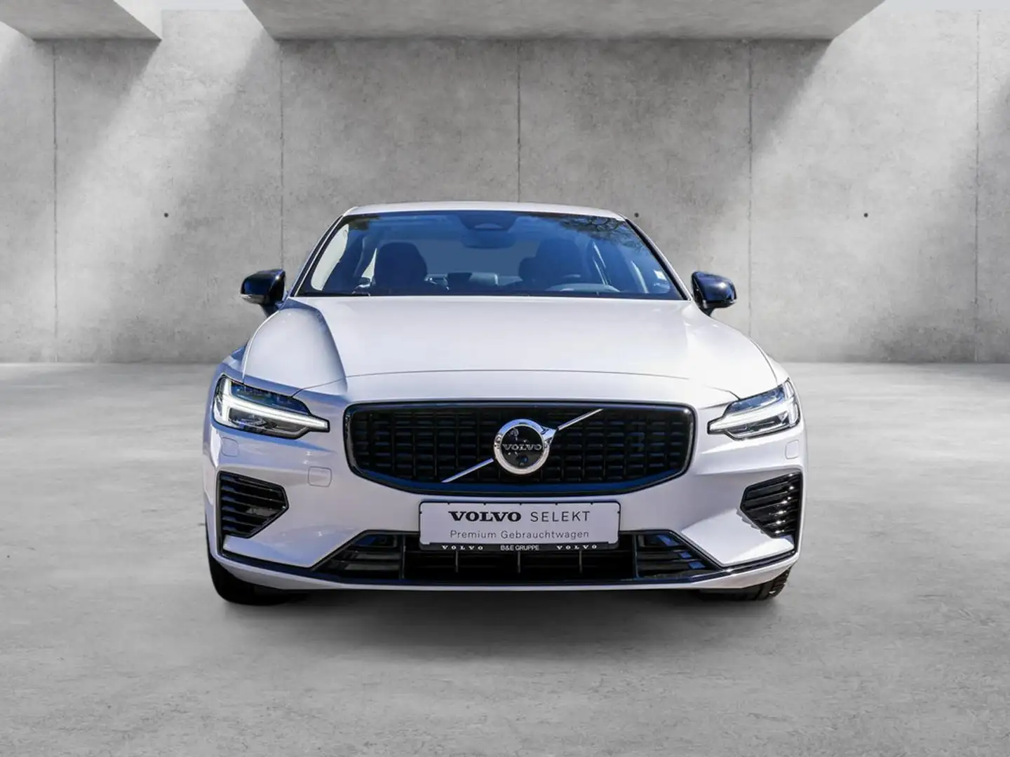 Volvo S60 T8 Ultimate Dark Recharge Plug-In Hybrid AWD Weiß - 2