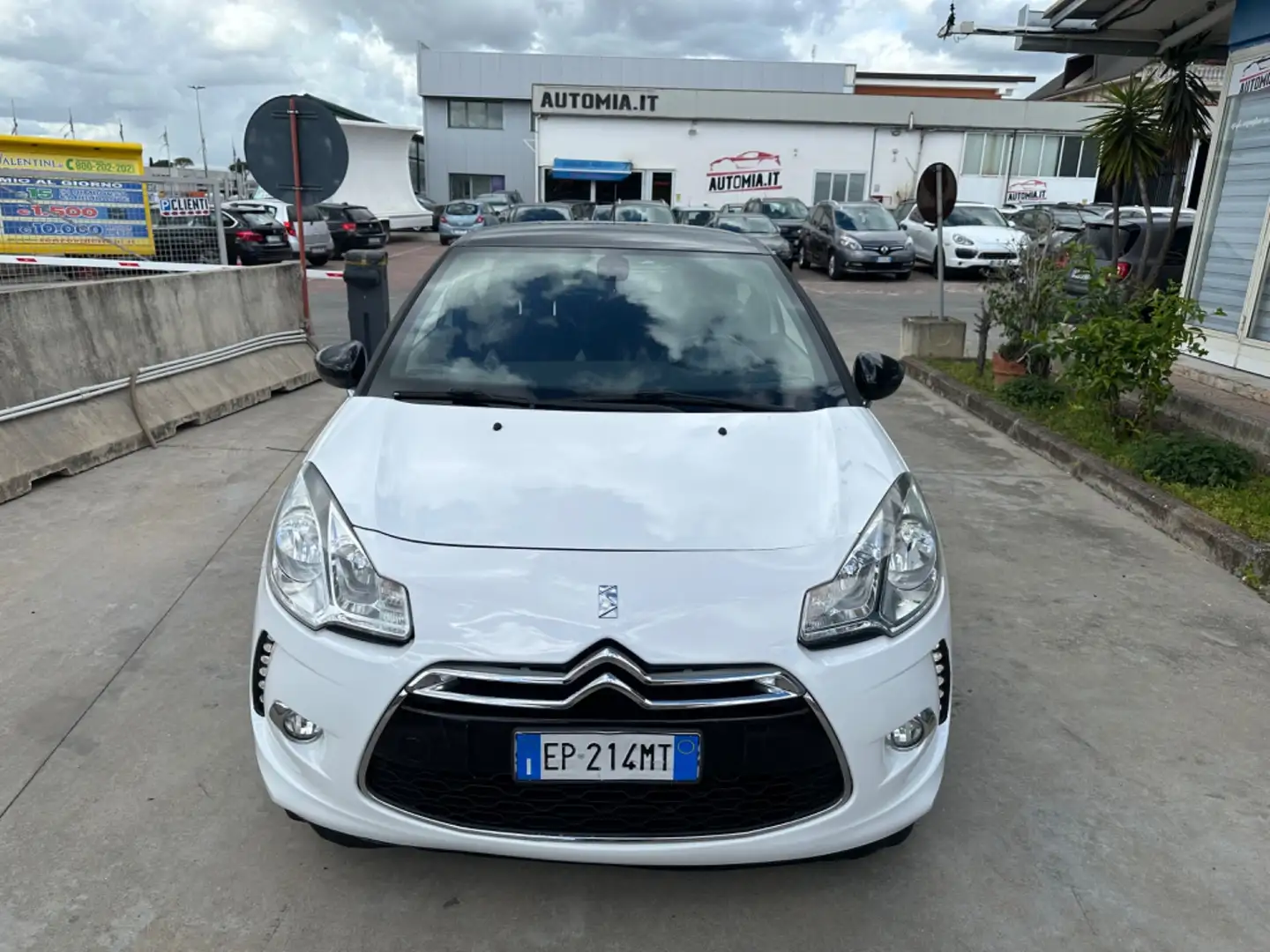DS Automobiles DS 3 DS 3 1.2 VTi 82 Chic Bianco - 2