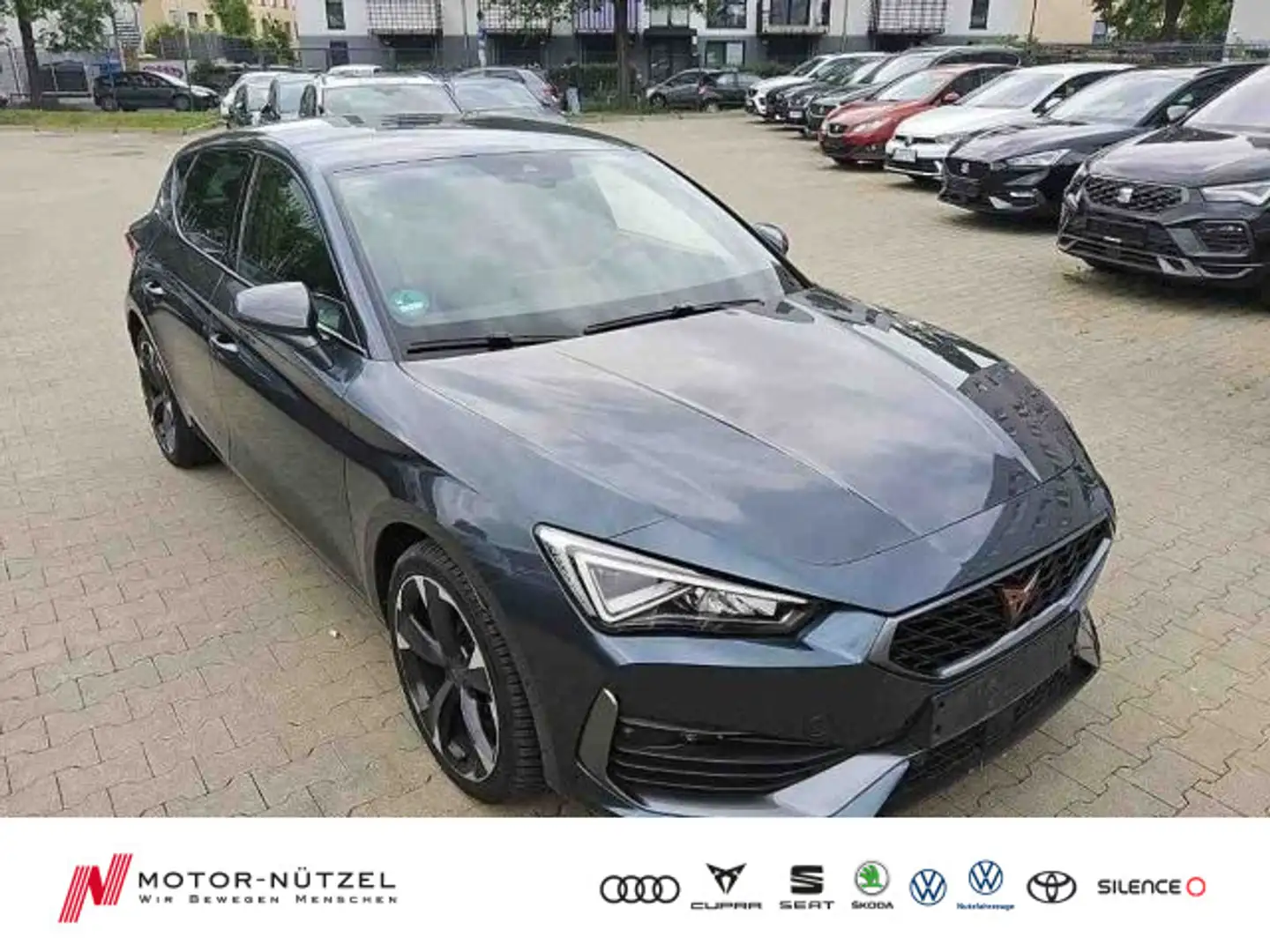 CUPRA Leon 1.4 TSI e-Hybrid LED+NAVI+GRA+DAB+APP+18Z. Grau - 1