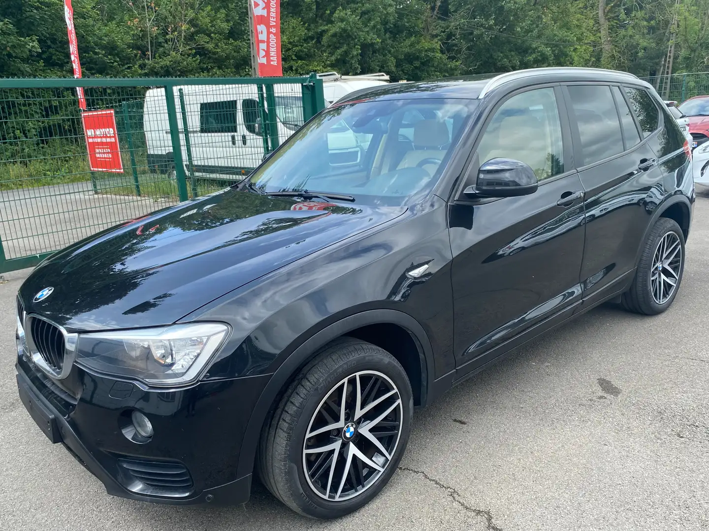 BMW X3 4X4 LOUGE  2.0 AIRCO +NAVI Black - 2