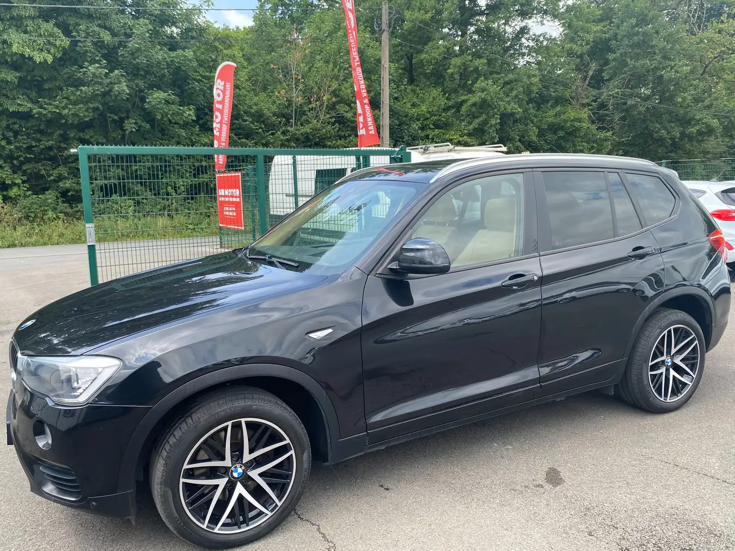 BMW X3 4X4 LOUGE  2.0 AIRCO +NAVI Black - 1