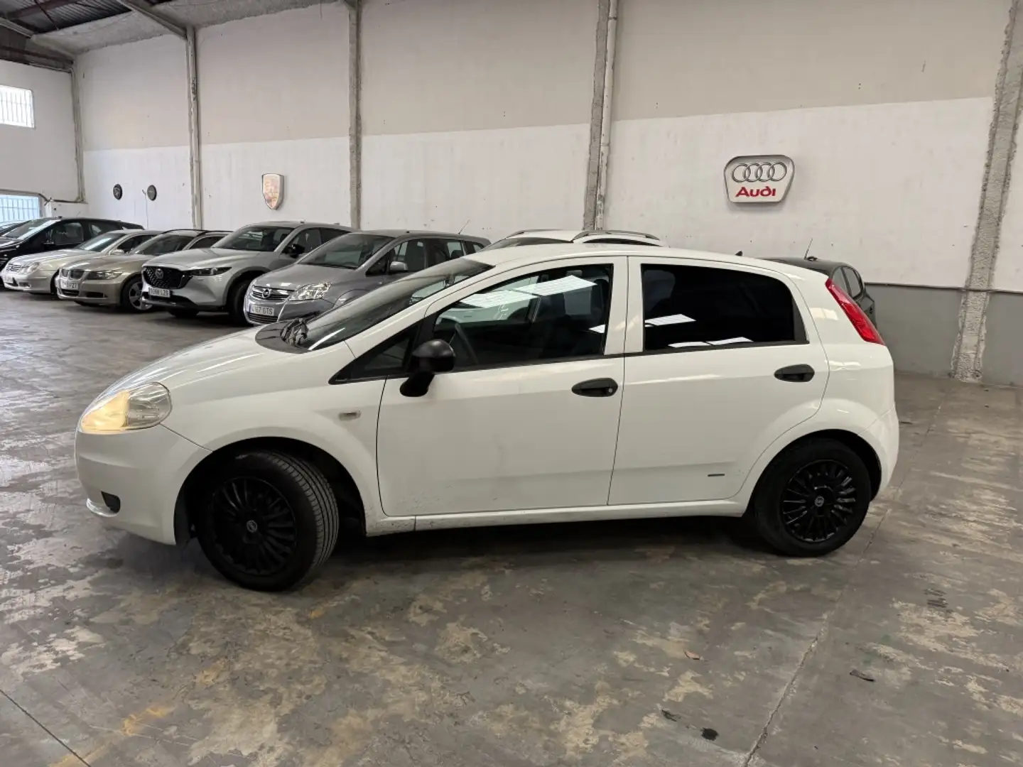 Fiat Punto 1.3Mjt 16v Feel/Class Blanco - 2