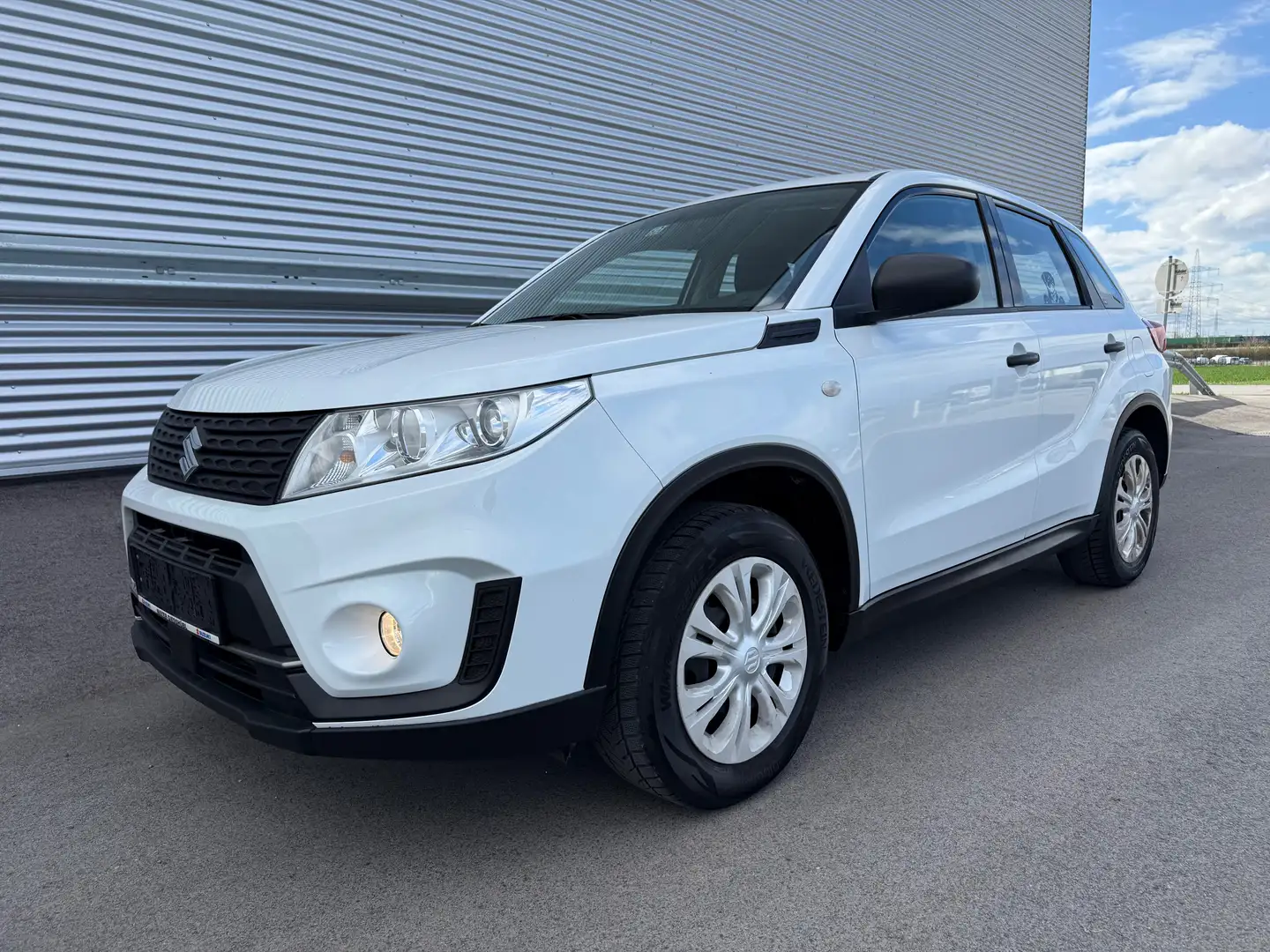 Suzuki Vitara 1,0 DITC clear ID:38 Weiß - 2