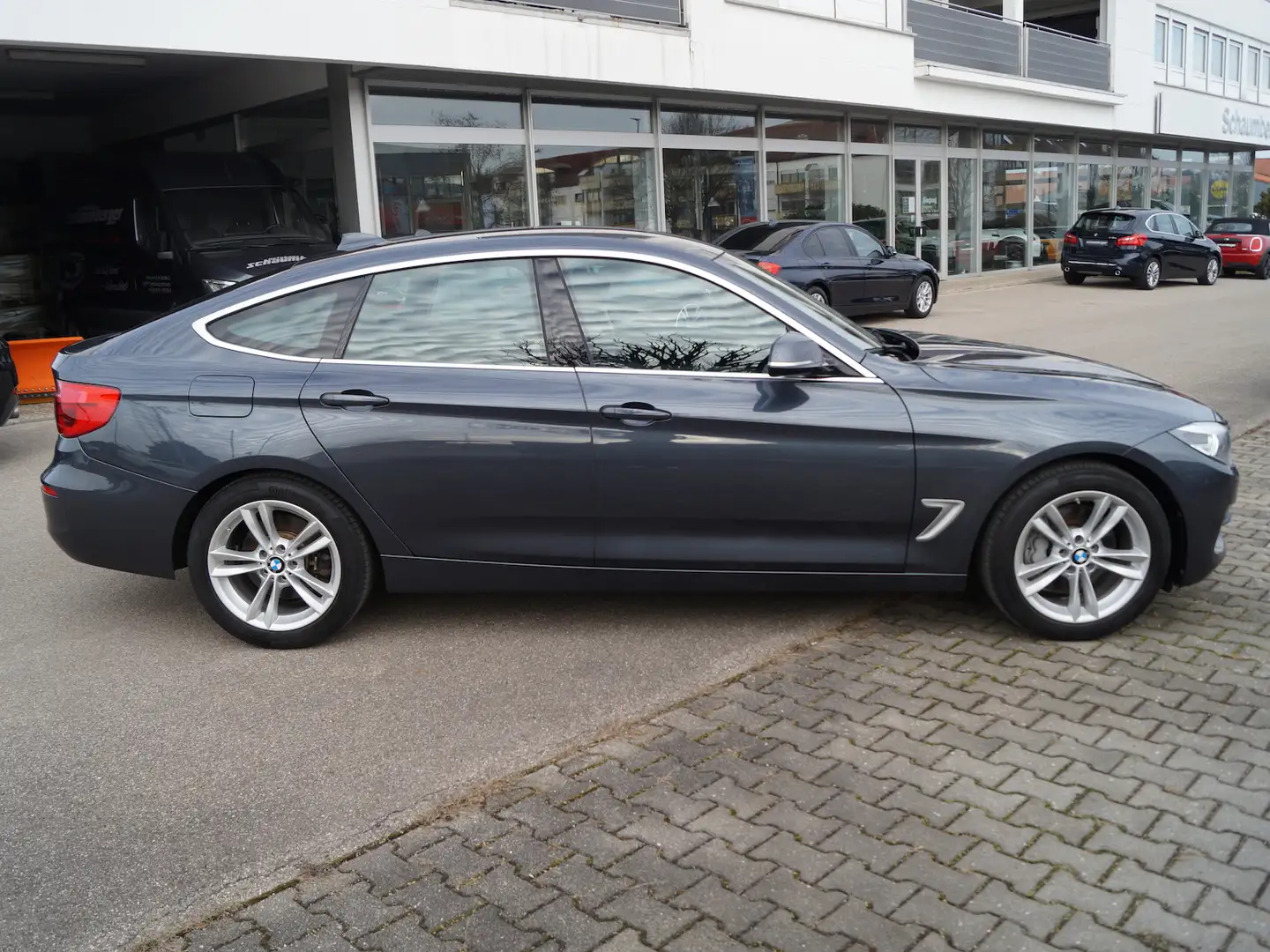 BMW 340 340i Aut. Gran Turismo * Navi * LED * 1. Hand * Gris - 2