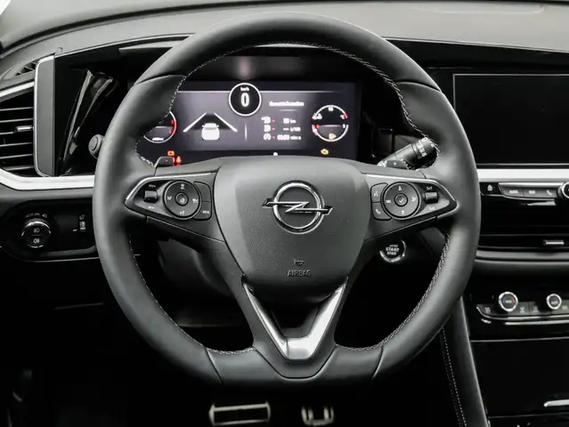 Opel Grandland view 11