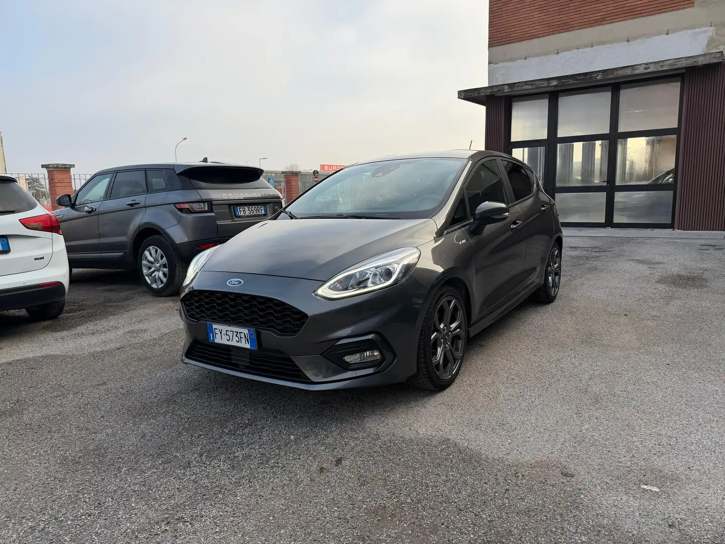 Ford Fiesta Fiesta VII 2017 5p 5p 1.1 ST-Line 85cv my19.5 Gris - 1