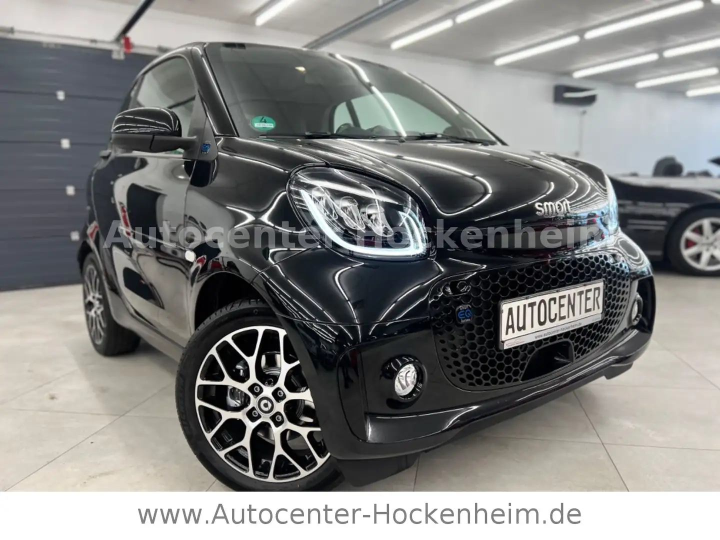 smart forTwo fortwo coupe electric drive / EQ Black - 1