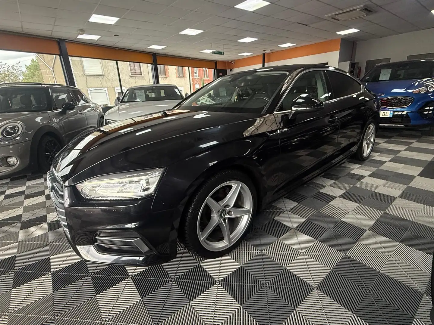 Audi A5 35 TFSI Business line S-tronic Noir - 2