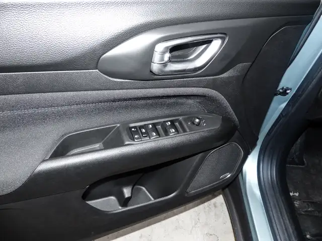 Jeep Compass view 12