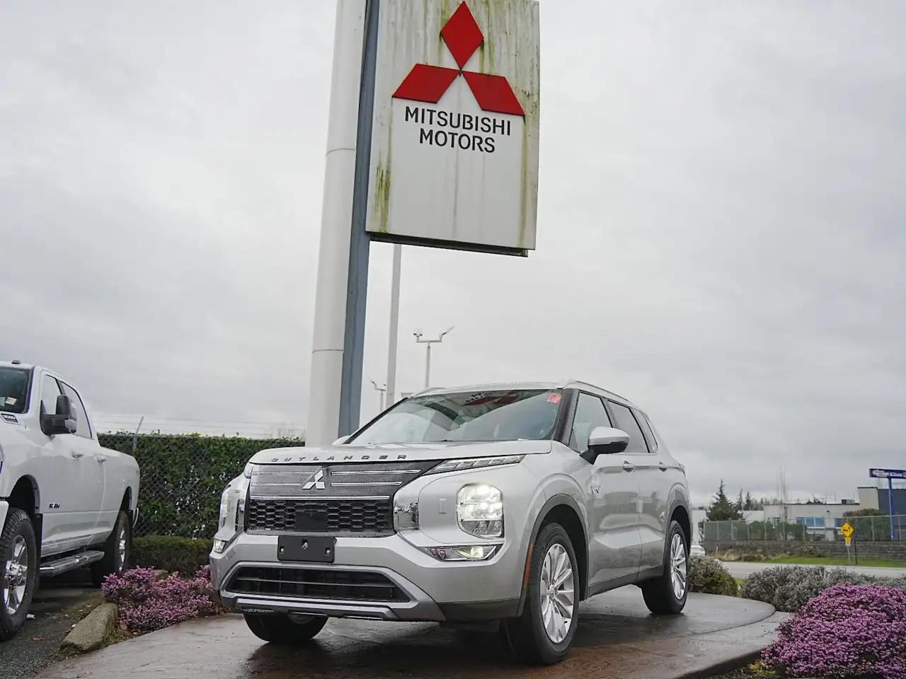 2026 Mitsubishi Outlander