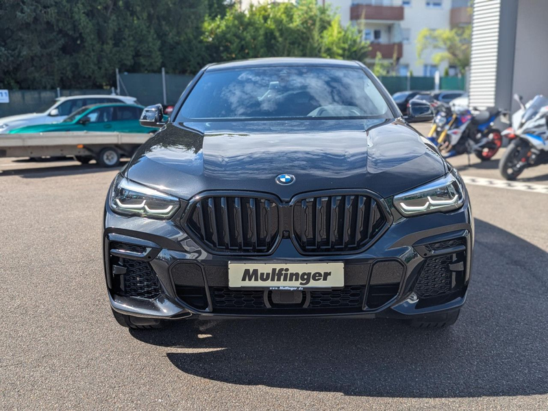 BMW X6 x30d M Sport LiveProf. Ad. LED Iconic Glow 22" — photo 3