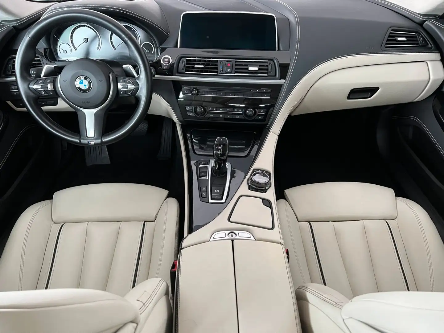 BMW 650 Gris - 2