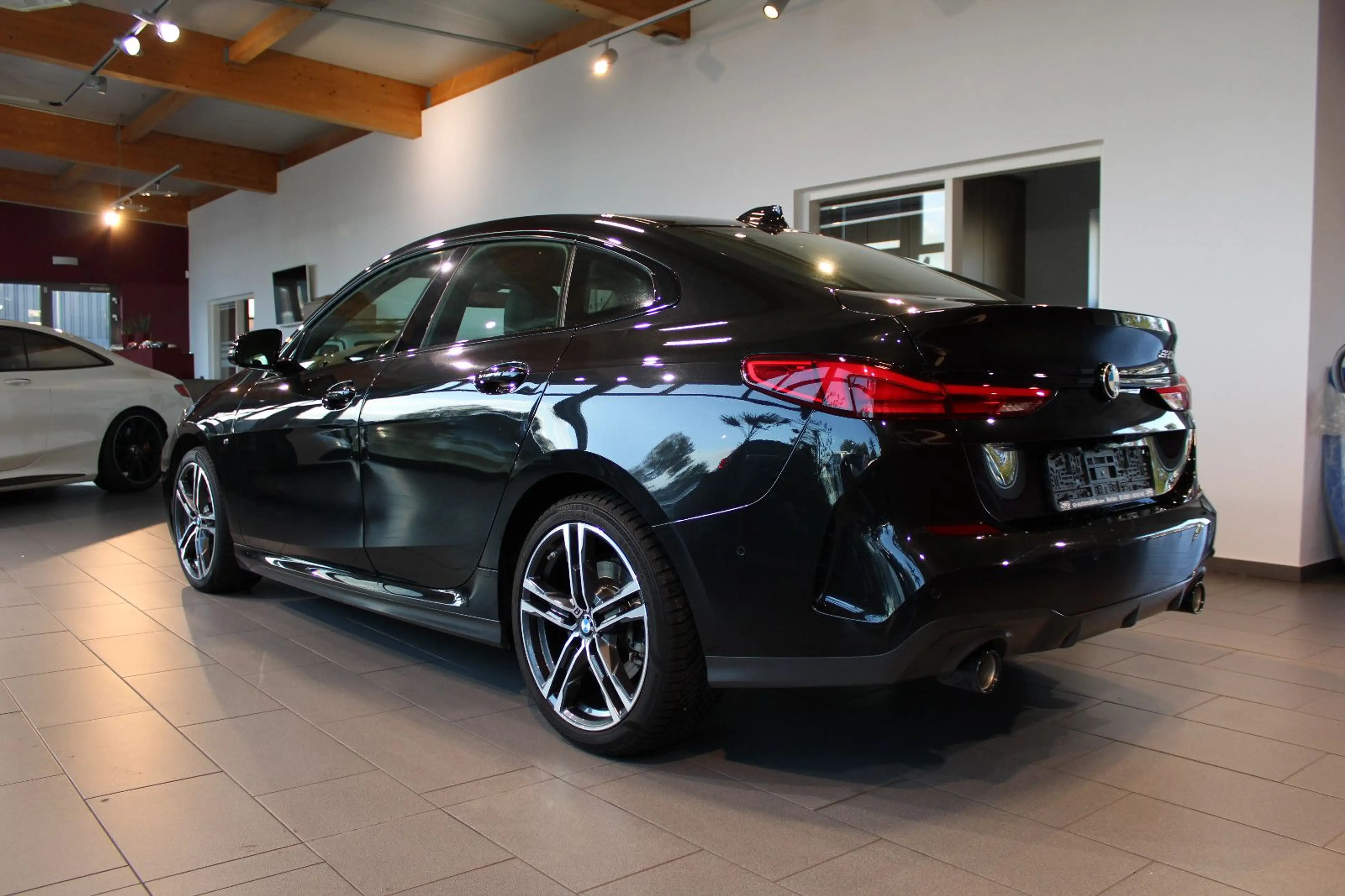 BMW 220 220d Gran Coupé M-Sport LED Live Cockpit 1.Hand — photo 4