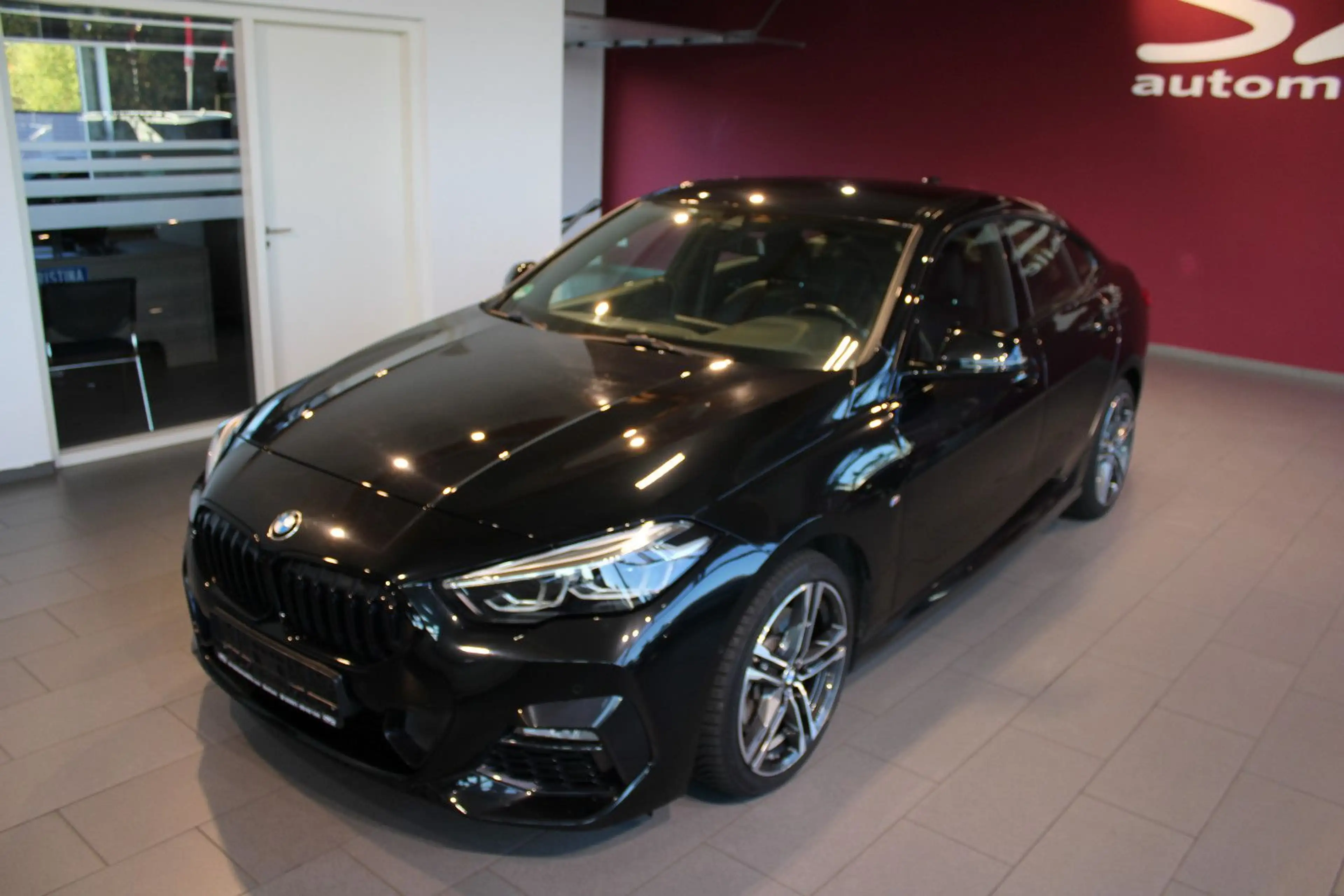 BMW 220 220d Gran Coupé M-Sport LED Live Cockpit 1.Hand — photo 8