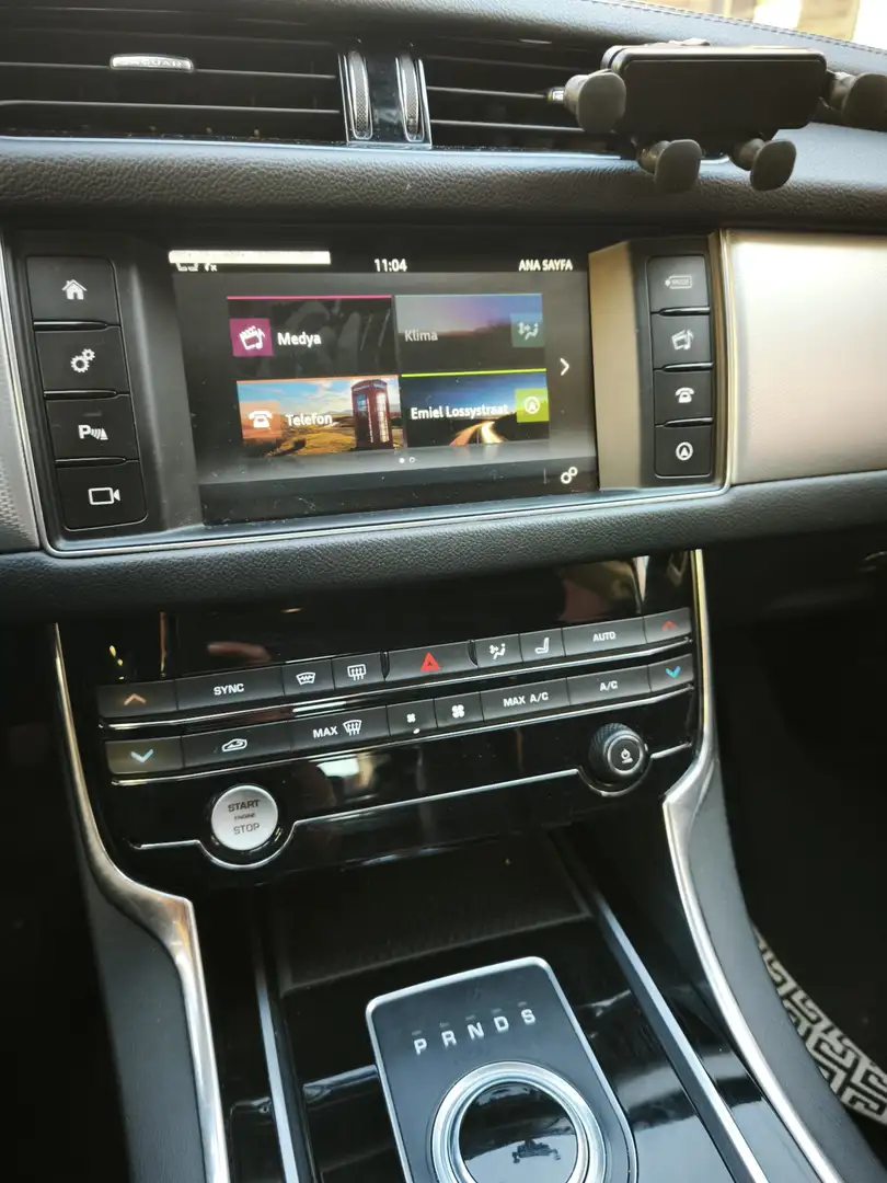 Jaguar XF E-Performance Sportbrake Aut. Pure - 2