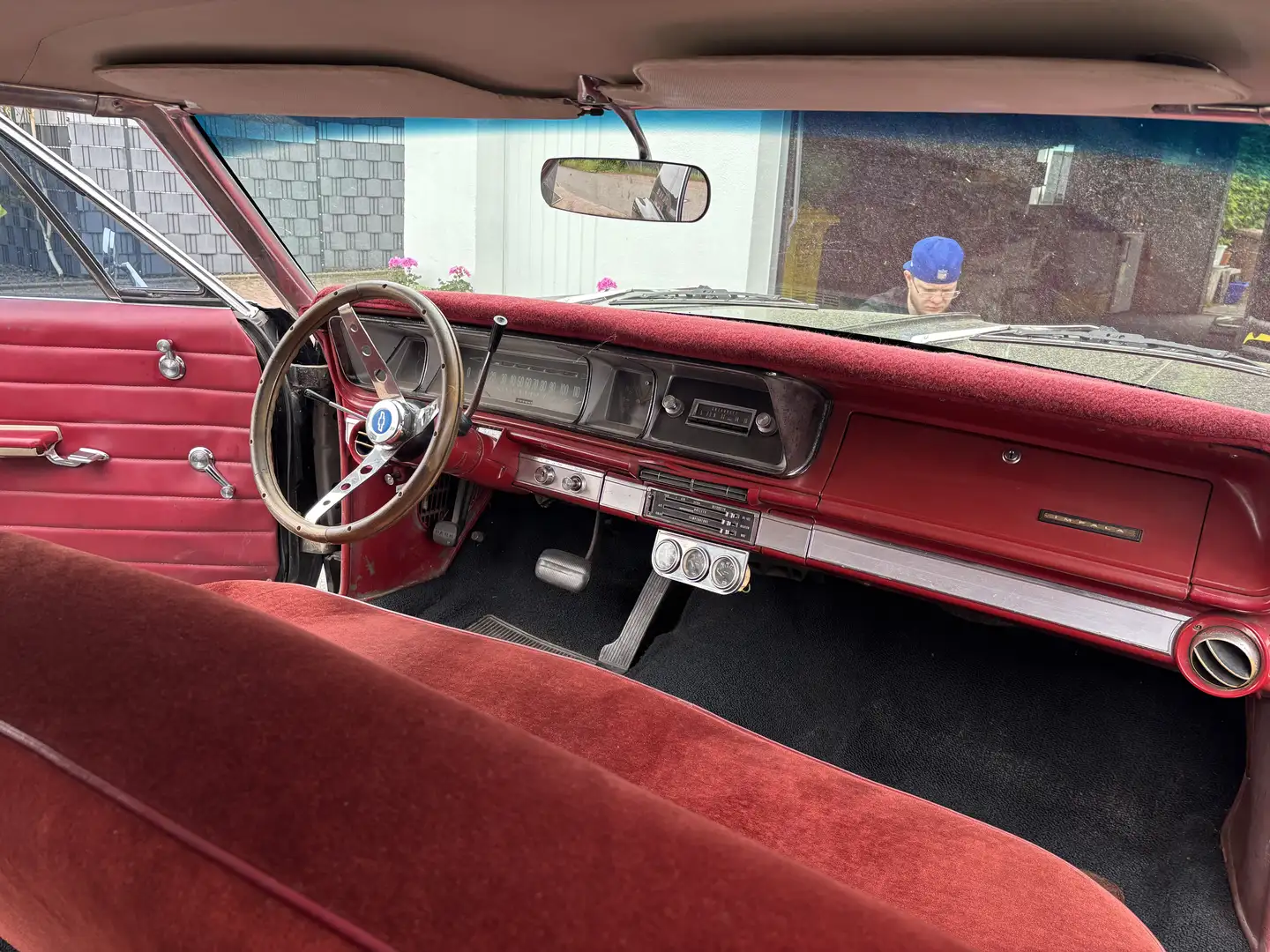 Chevrolet Impala 4-door SS Schwarz - 1