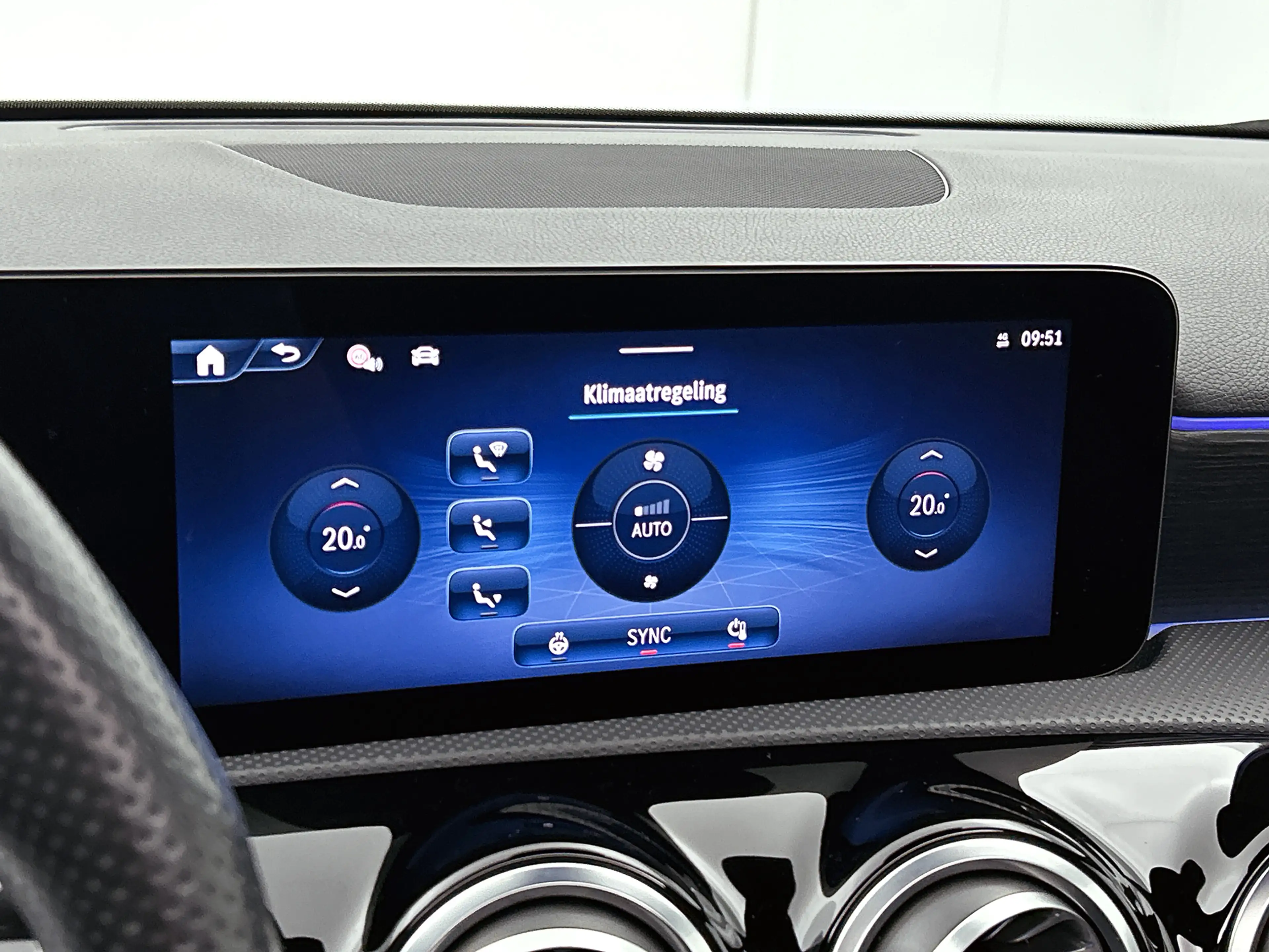 Mercedes-Benz A 180 AMG Line Plus | Night pakket | Panorama Schuifdak — photo 11