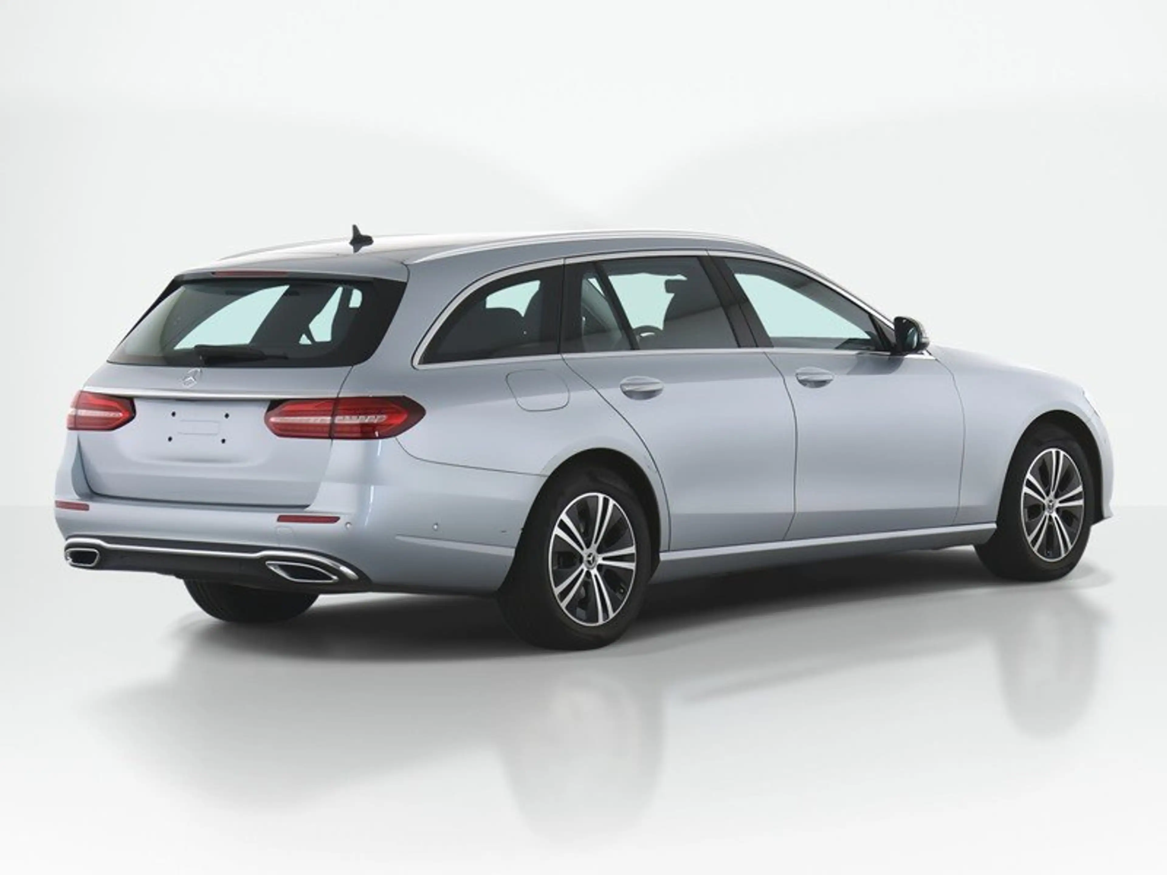Mercedes-Benz E 220 T d Avantgarde RÜCKFAHRKAM+PREMIUM+SPURPAK — photo 2